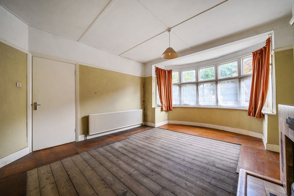 Property photo 3 of 16 10-6Ac36F089d498-...