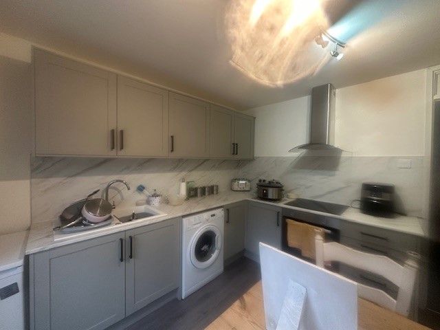 Property photo 2 of 21 Image