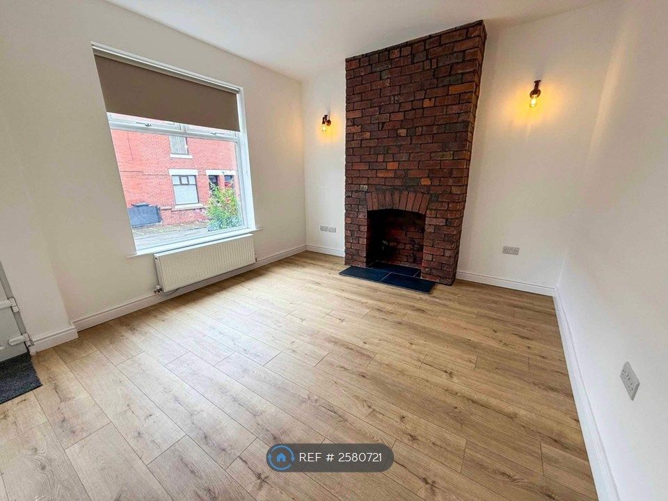 Property photo 3 of 25