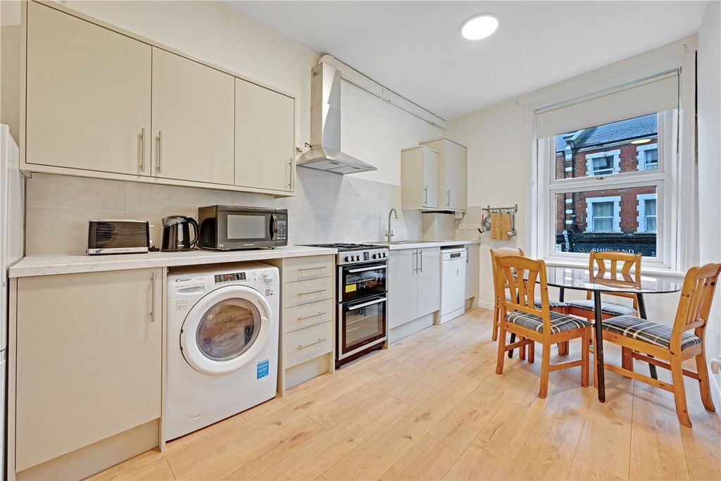 Property photo 1 of 15 Picture No. 07