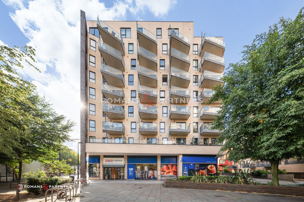 Property photo 2 of 3