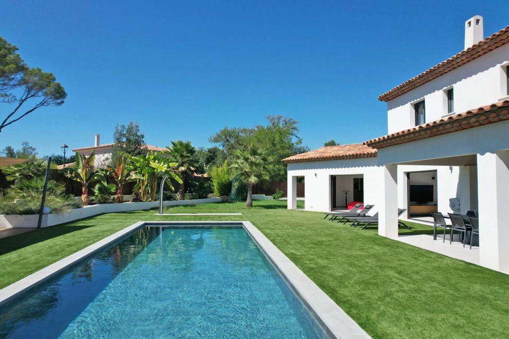 Property photo 3 of 36