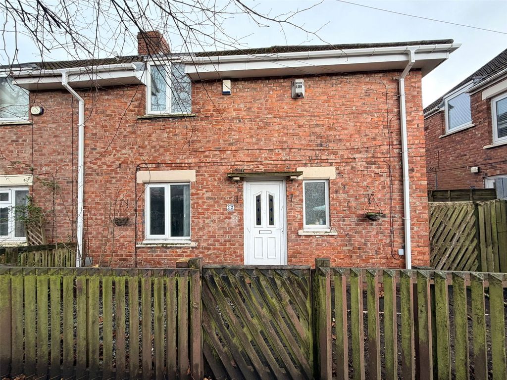 Property photo 1 of 8 Picture No. 01