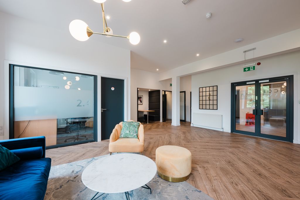 Property photo 3 of 7