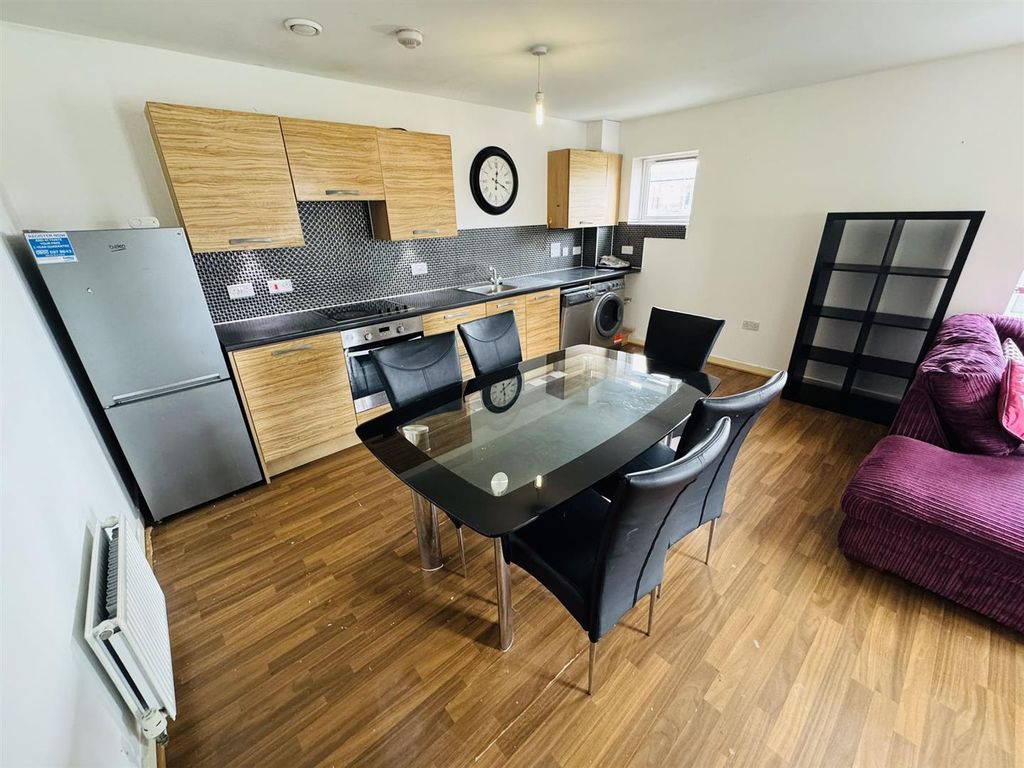 Property photo 3 of 7 Img_4725.Jpg