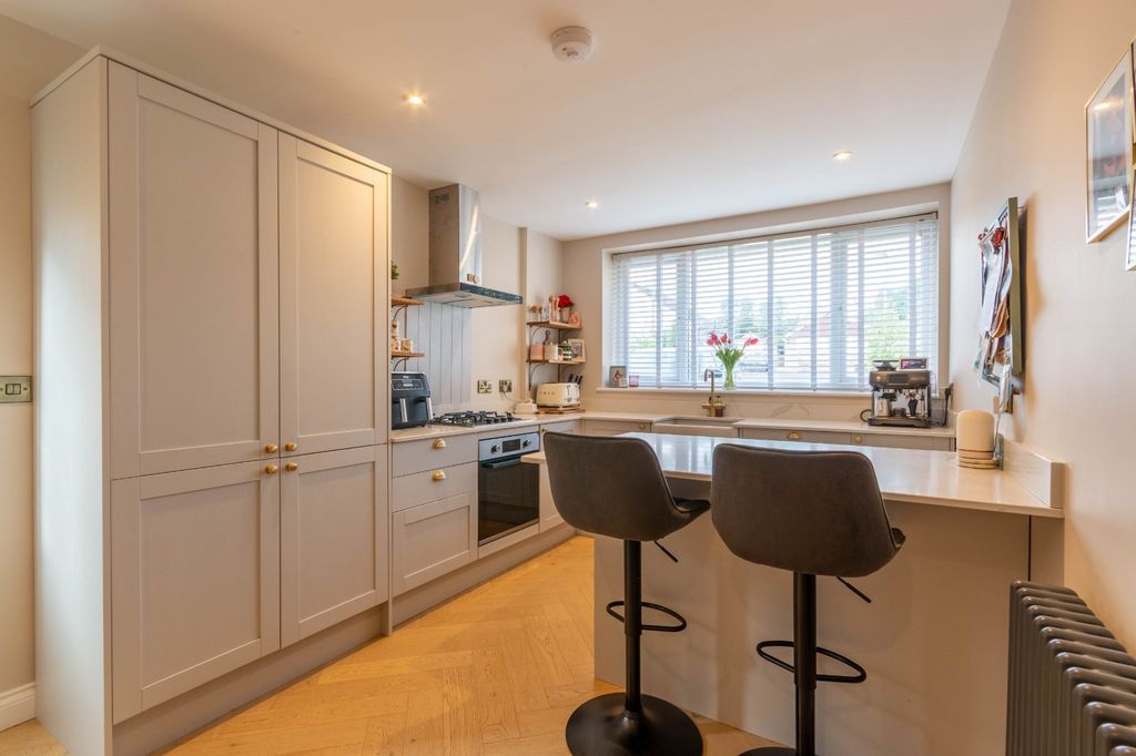 Property photo 2 of 16 Picture No. 02