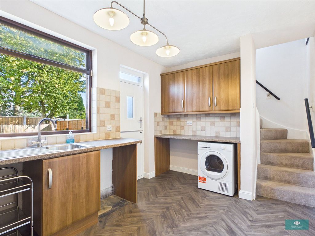 Property photo 3 of 23 Picture No. 05