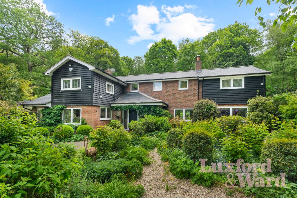 Property photo 1 of 25