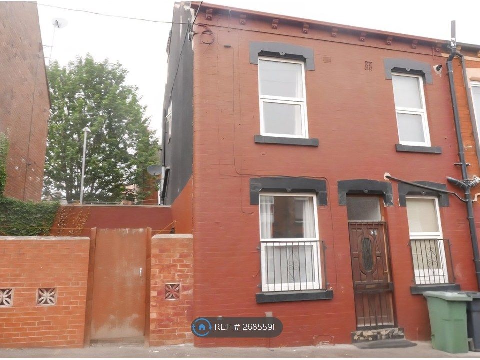 Property photo 1 of 11