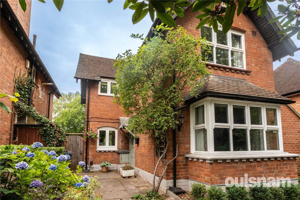 Property photo 2 of 27 Picture No. 66