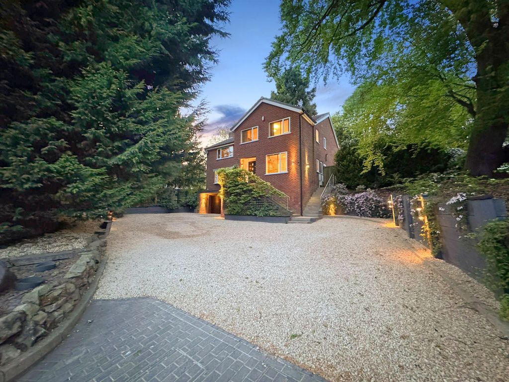 Property photo 1 of 38
