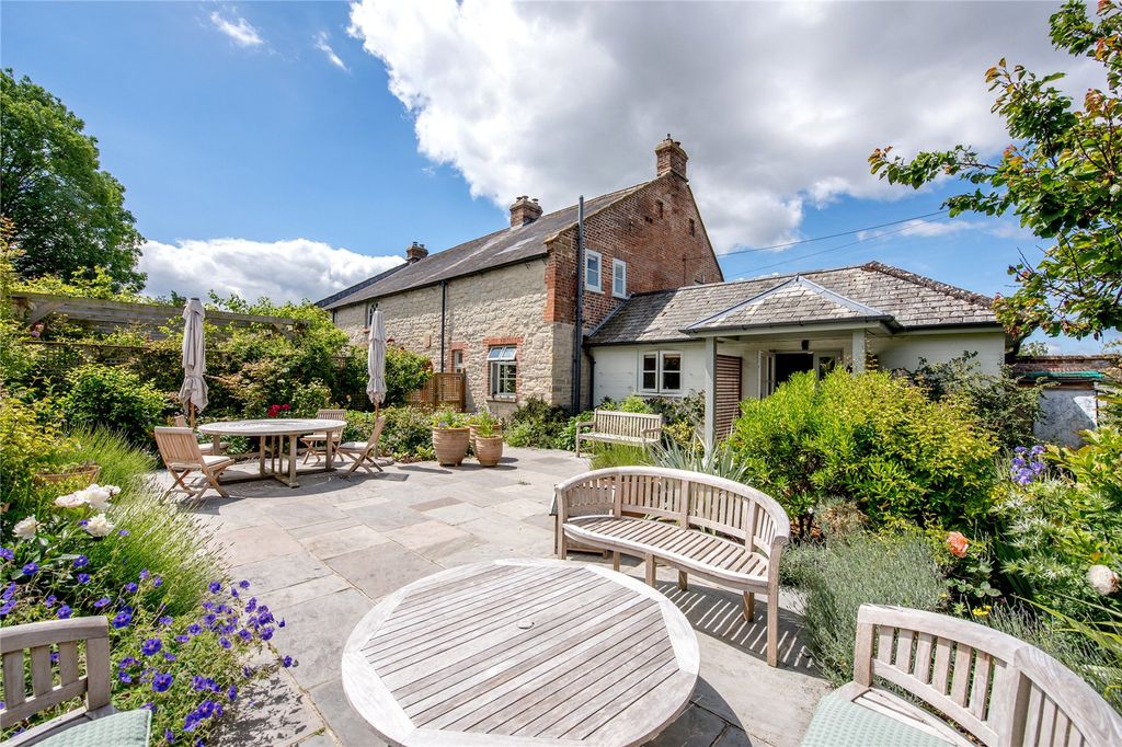 Property photo 1 of 23 The Old Rectory