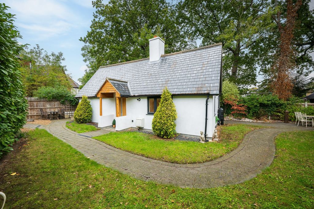 Property photo 1 of 15