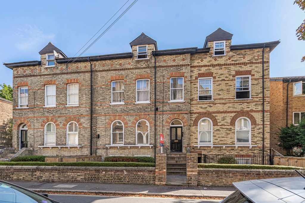 Property photo 1 of 16 Exterior