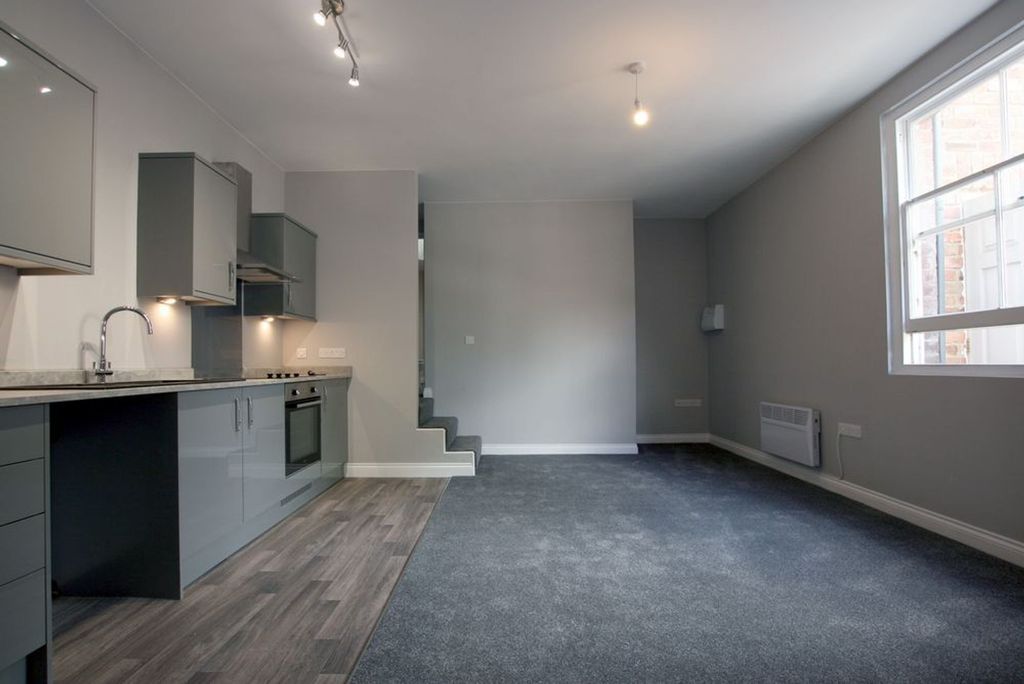 Property photo 2 of 7 Photo 12