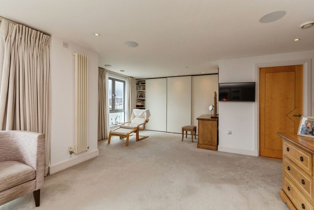 Additional image 14 of 3 bed flat for saleLime Kiln Road, Bristol BS8
