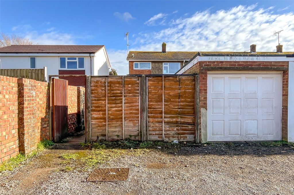 Property photo 3 of 23 Picture No. 31