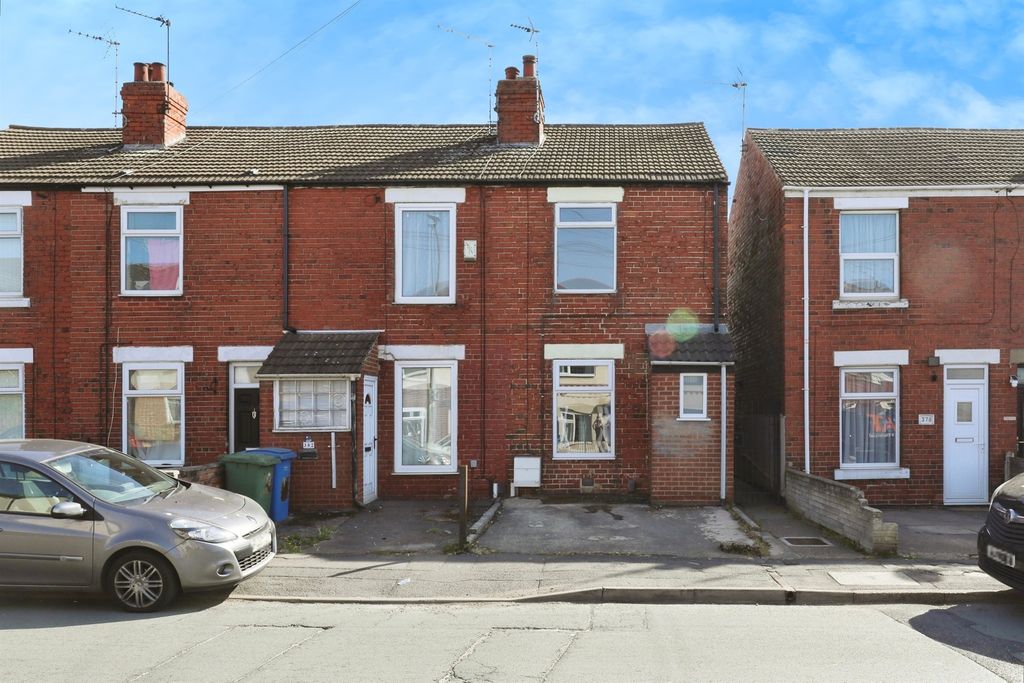 Property photo 1 of 16