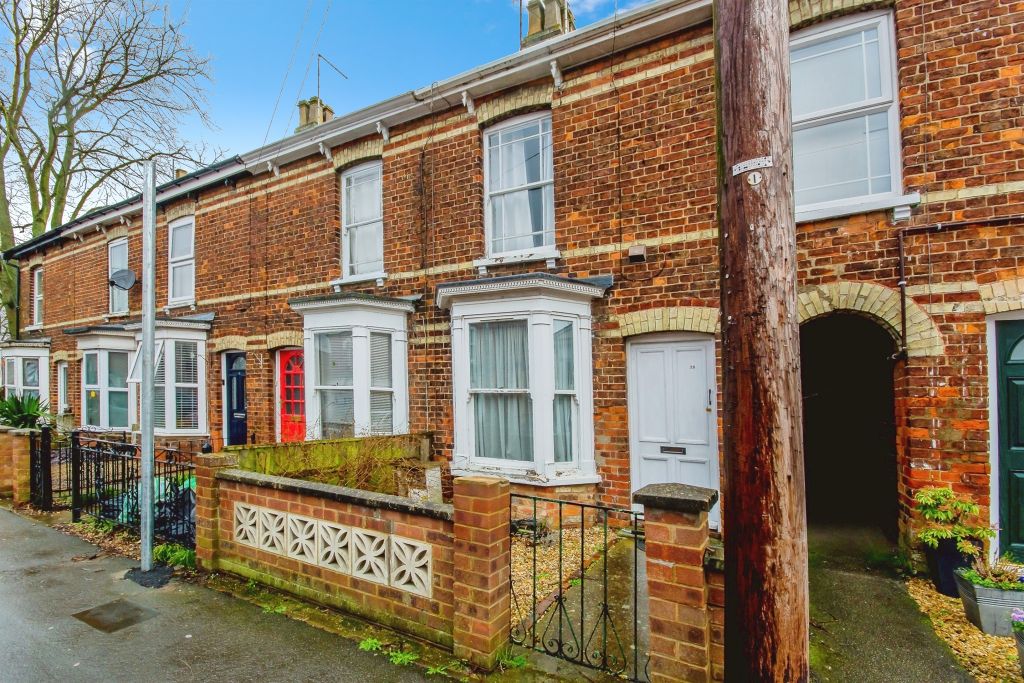 Property photo 1 of 12