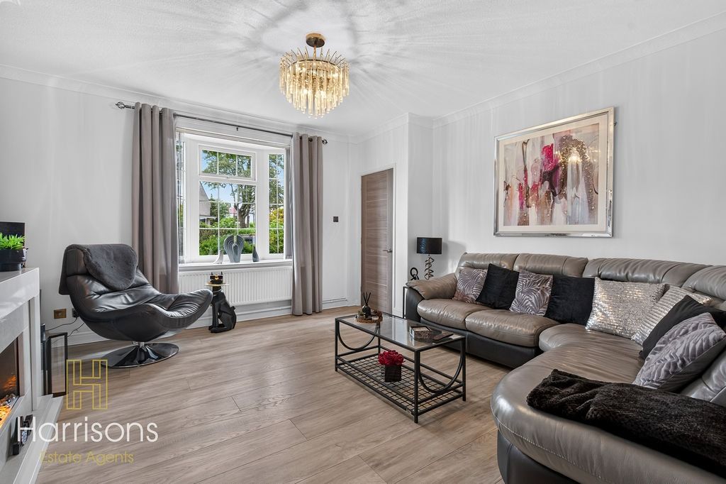 Property photo 3 of 30 5219093
