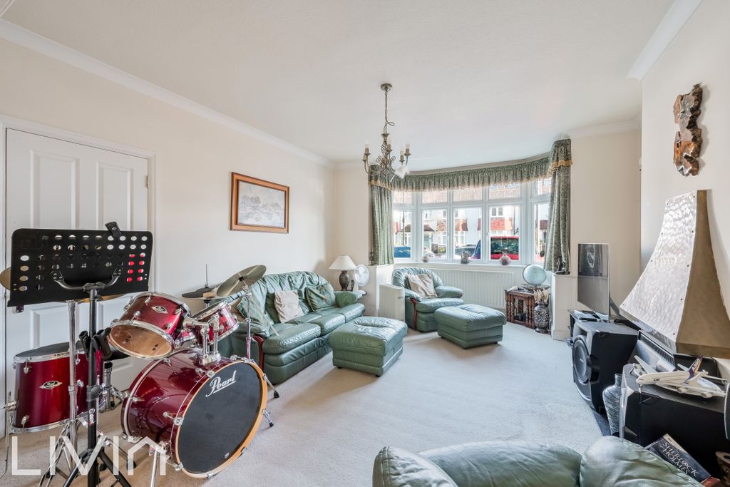 Property photo 2 of 16 Photo 2