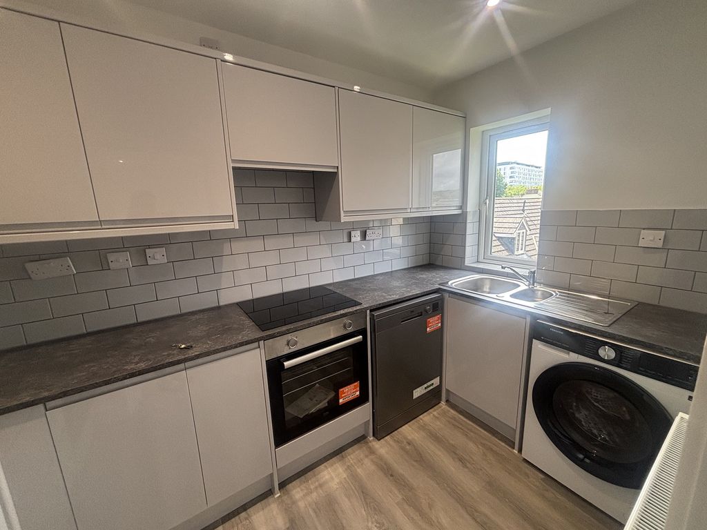 Property photo 3 of 7 Not Specified