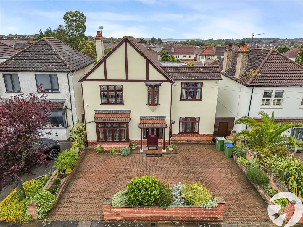 Property photo 1 of 29 Picture No. 28