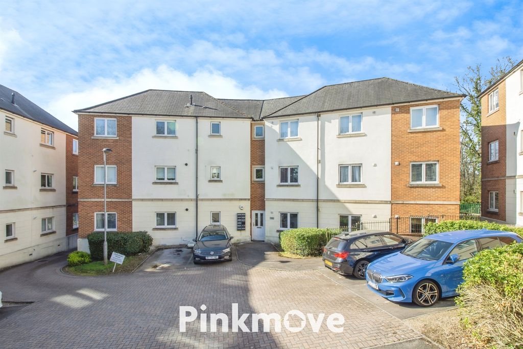 Property photo 1 of 11