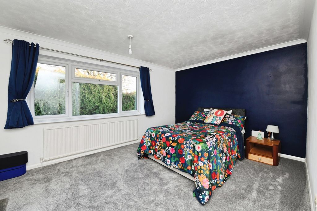 Property photo 3 of 41 Pbox-Img.Jpg