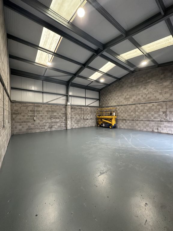 Property photo 2 of 3