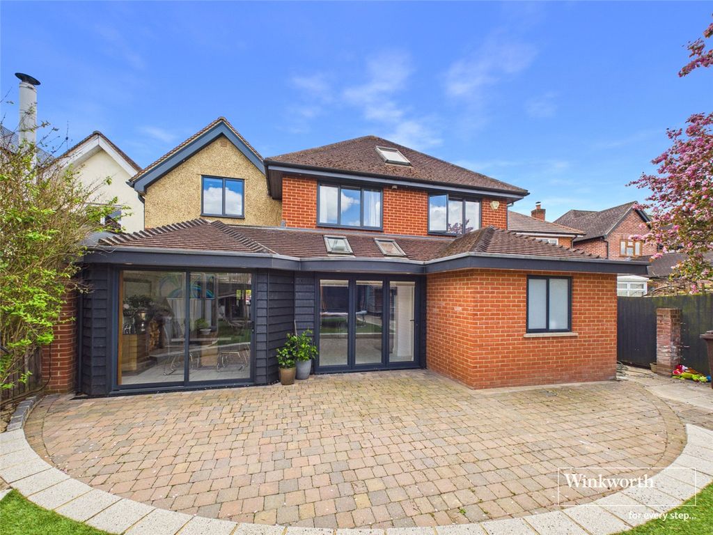 Property photo 1 of 35 Picture No. 47