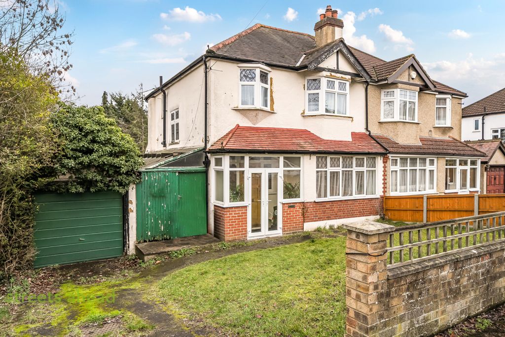 Property photo 1 of 15 9588Bfa9-A3d3-476...