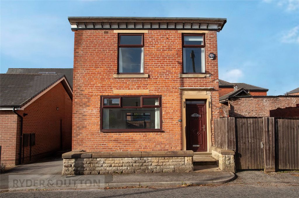 Property photo 1 of 33 Picture No. 32
