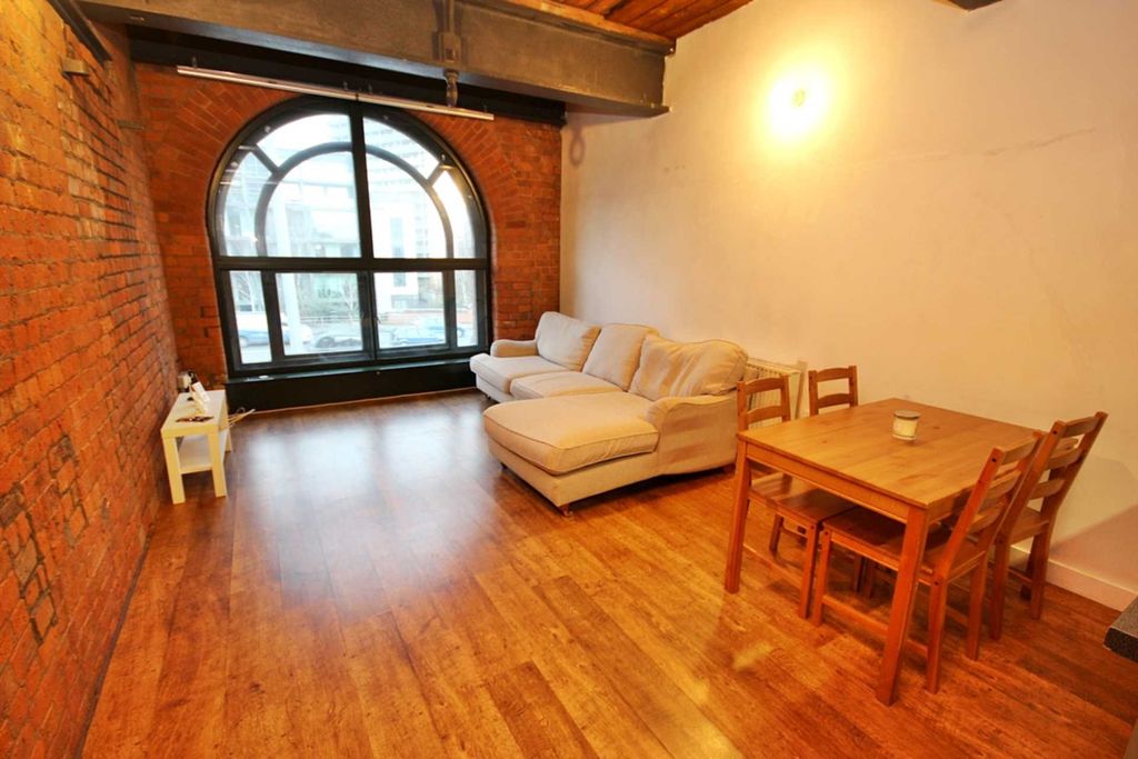 Property photo 3 of 8