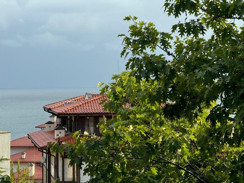 Property photo 1 of 34