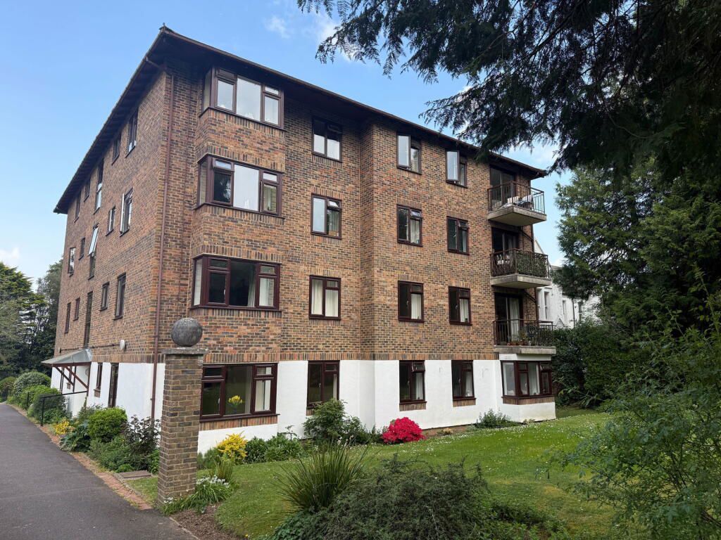 Property photo 1 of 8