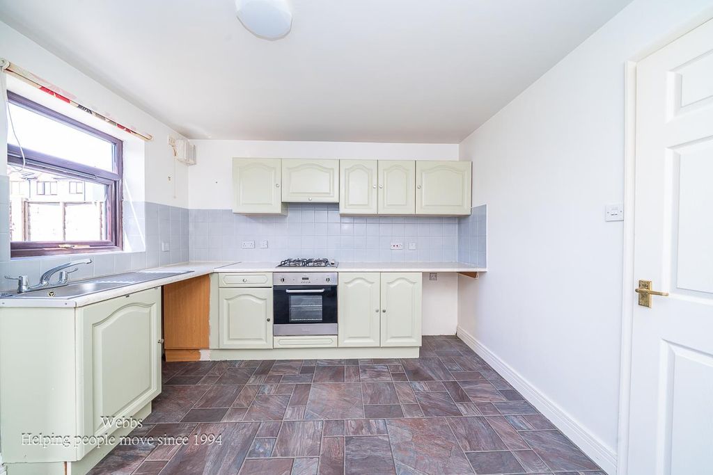 Property photo 3 of 25 Webbs-7.Jpg