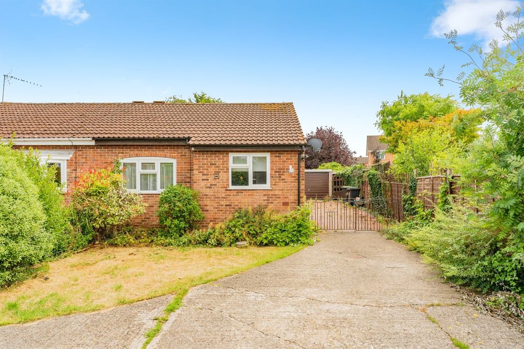 Property photo 1 of 16