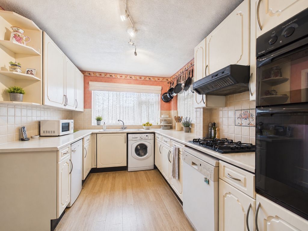 Property photo 3 of 15 Picture No. 02