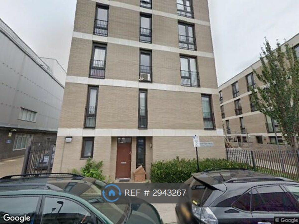 Property photo 1 of 17