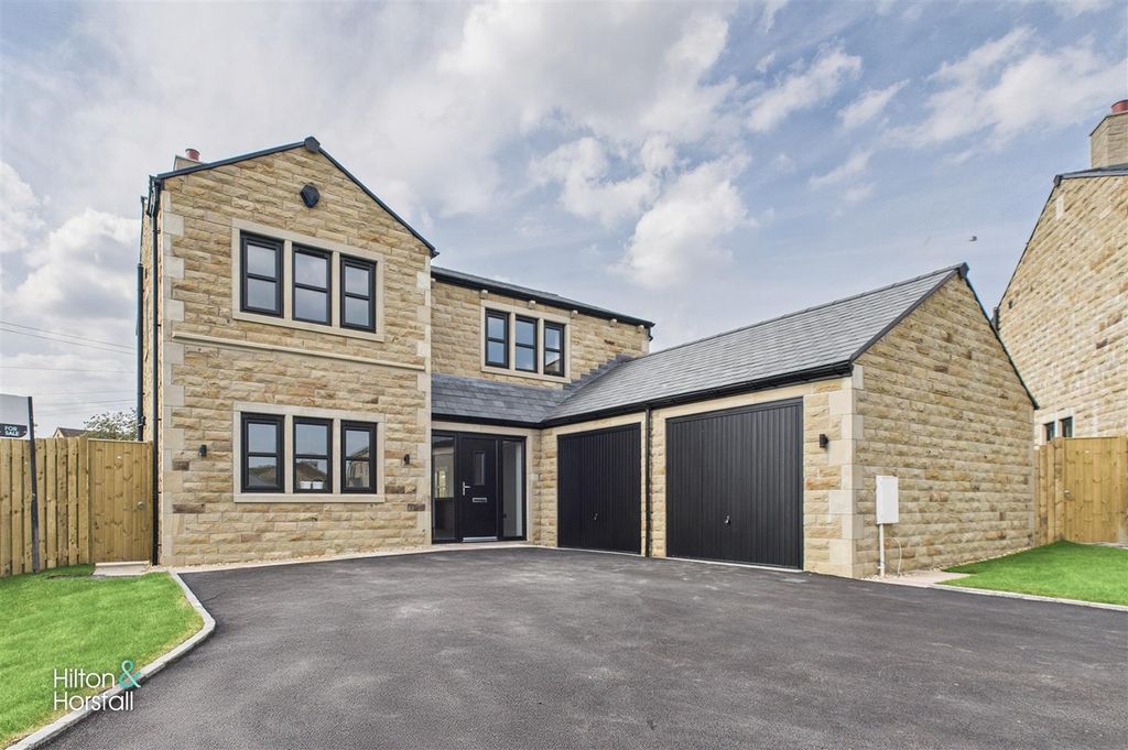 Property photo 1 of 21 Plot 4 - The Brambles, Laneshawbridge