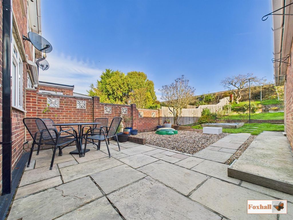 Property photo 2 of 27 Rear Garden