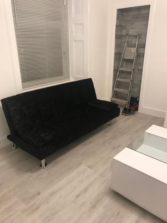 Property photo 2 of 13 Gallery