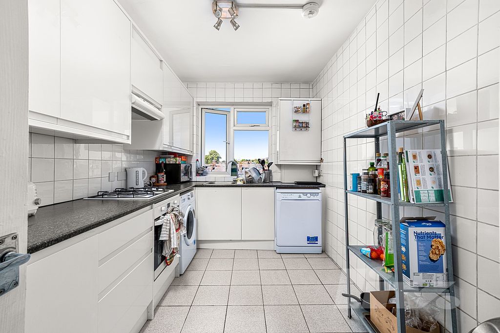 Property photo 3 of 13 Photo 1
