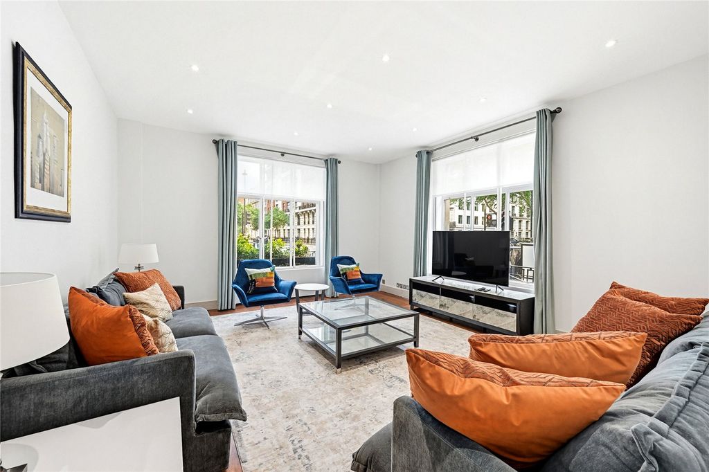 Property photo 2 of 26 Picture No. 03