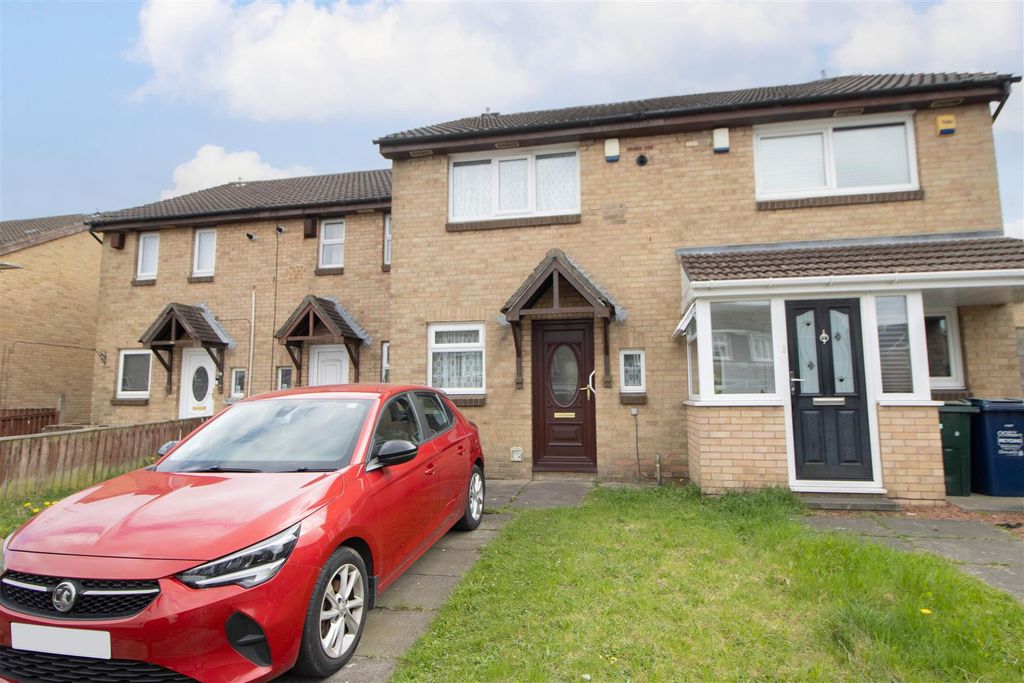 Property photo 1 of 8 Front External