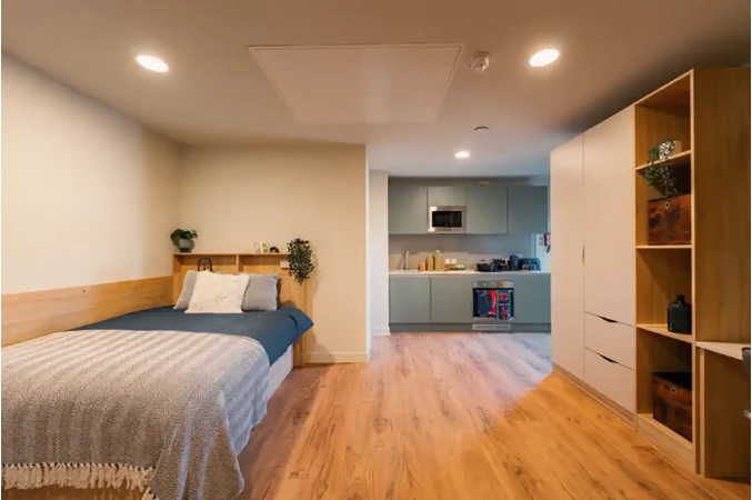 Property photo 1 of 6