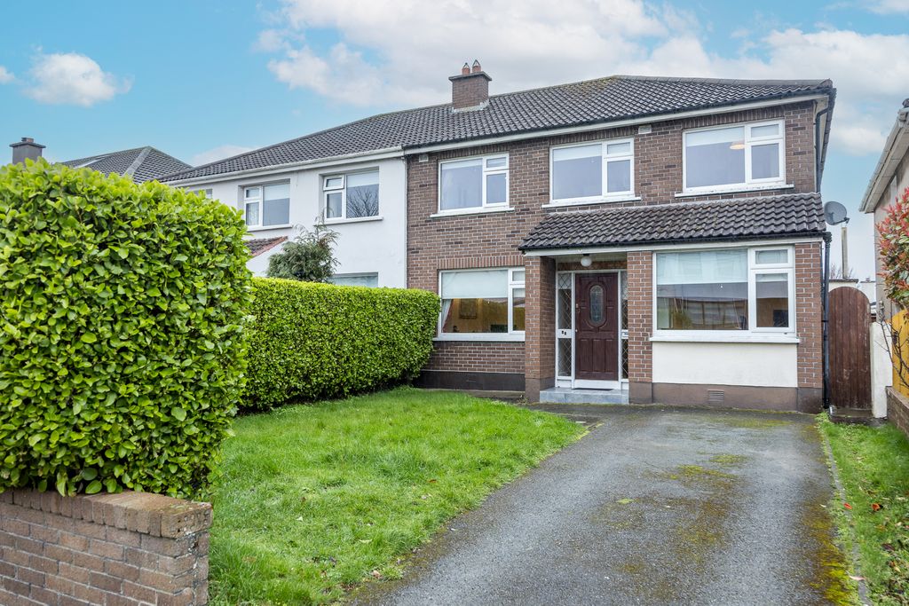 Property photo 1 of 12