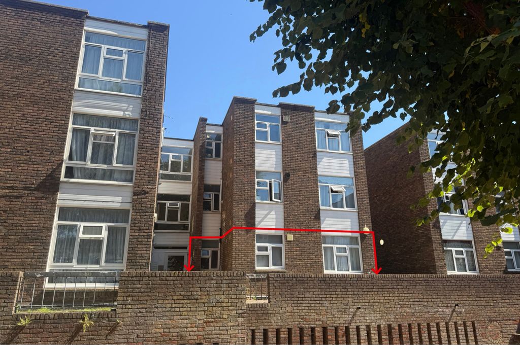 Property photo 3 of 3