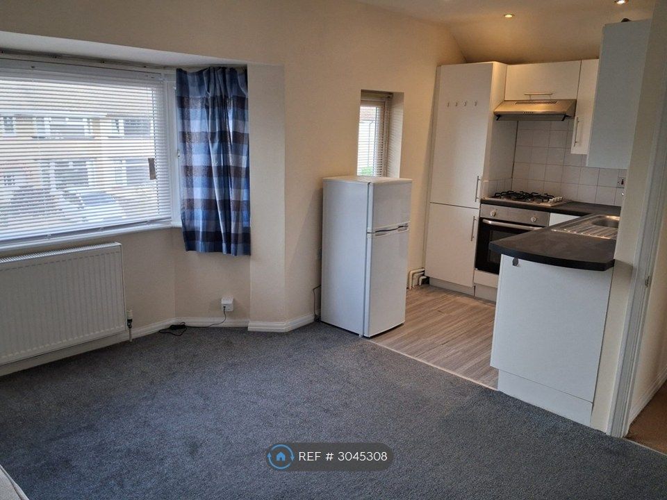 Property photo 1 of 14 Open Plan Living Room And Kitchen